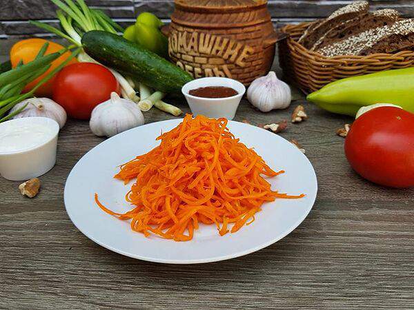 Ланч-кафе Baza Plaza - Морковь по-корейски