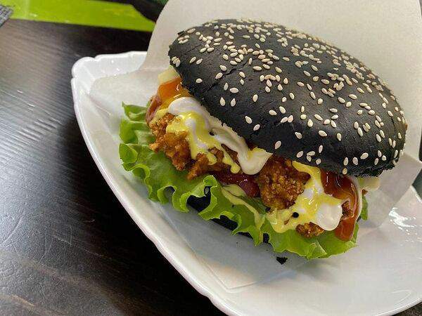 Go Vegan - Бургер с наггетсами