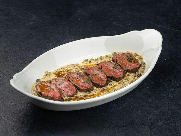 Моррис - Бифстейк в сливочном соусе из вишенок