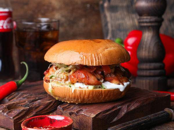 МясУгляс - Бургер Ольга Бузова