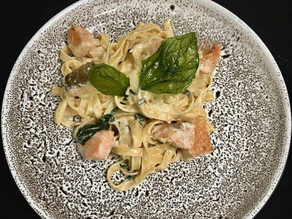 Синий Лось - Паста с лососем