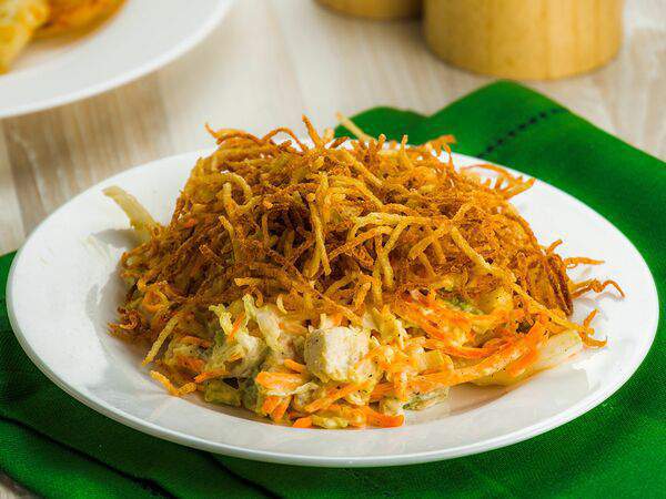 Bazar - Салат куриный с картофелем Пай