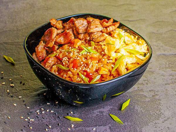 Суширолла - Тяхан со свининой