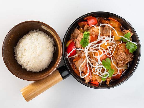 My Way, лапшичная - Вырезка свинины с овощами и ананасом