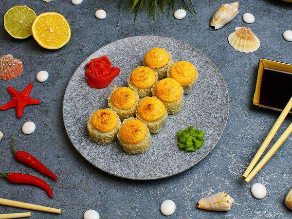 Может суши - Запеченный ролл Chicken On