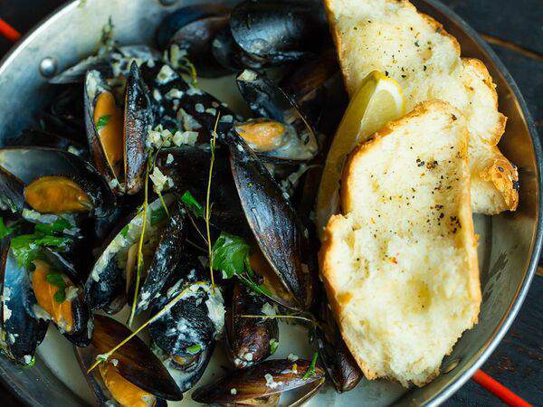 Бар Мажор - Соте из мидий в сливочном соусе