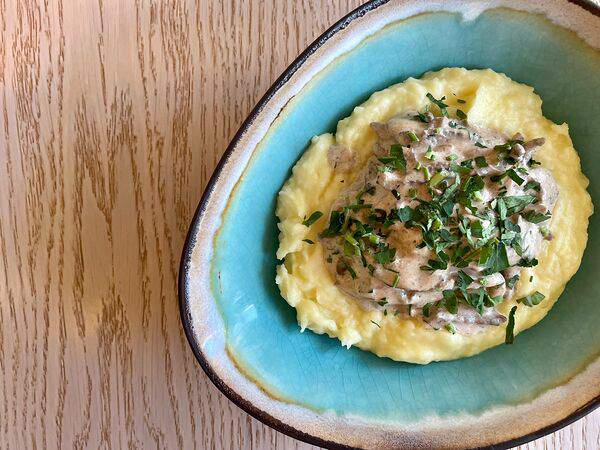 Иль густо - Сливочная телятина с шампиньонами