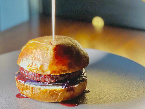 Twelve - Бургер с творожным сыром