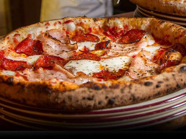 Mama Roma - Пицца Пульчинелла