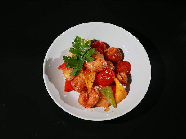 Суши & Пицца Красти & Крабс - Цыплёнок на воке с овощами и ананасами