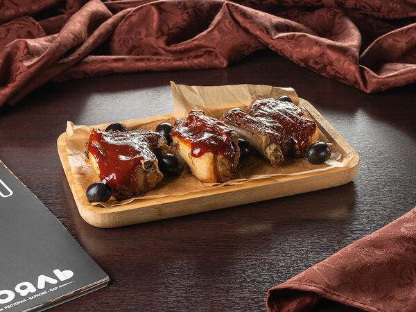 Ресторан Рояль - Свиные ребра на гриле