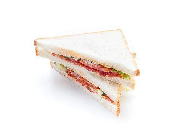 Пекарня Konigsbacker - Клаб-сэндвич с салями на мультисиде