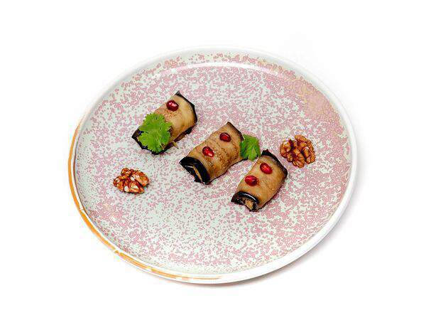 Сан сити - Рулетики из баклажана с ореховой начинкой