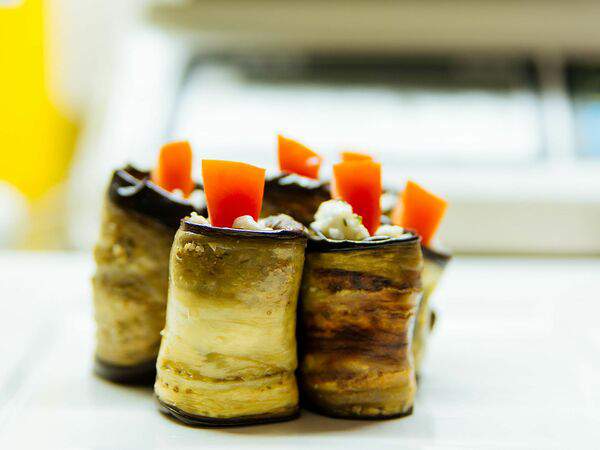 Казак и море - Рулетики из баклажана