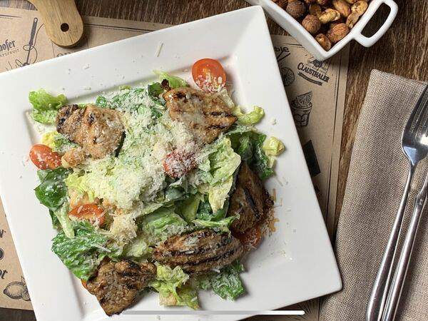 RingoBells - Салат Зеленый с куриным филе и соусом Цезарь