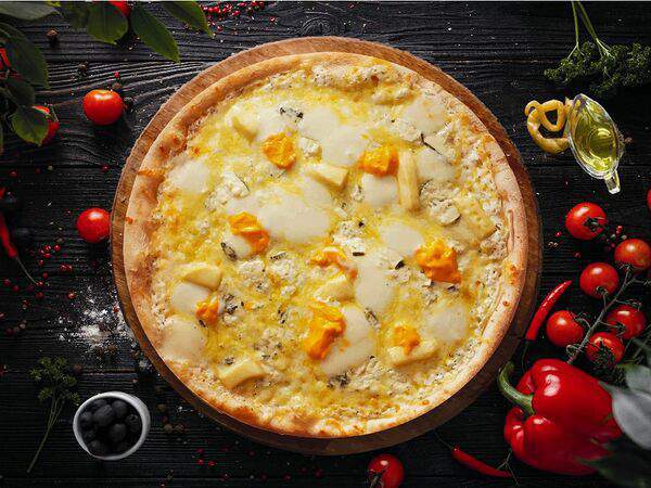 Villa Ченто - Пицца Пять сыров