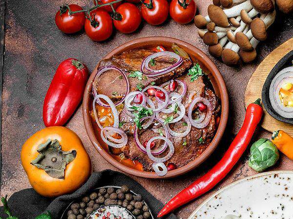 Бакладжан - Чашушули с говяжьими щечками