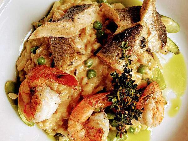 Золотой гребешок - Ризотто с креветками и сибасом в сливочном соусе