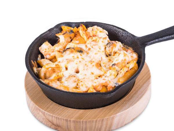 Detroit style - Запеченная Паста с морепродуктами