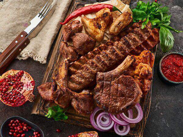 Eshak - Мясная тарелка на компанию