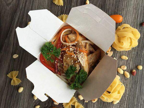 Mango - Wok с курицей