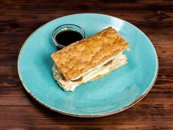 Трактир Колесо на Спасской - Наполеон с карамельными яблоками