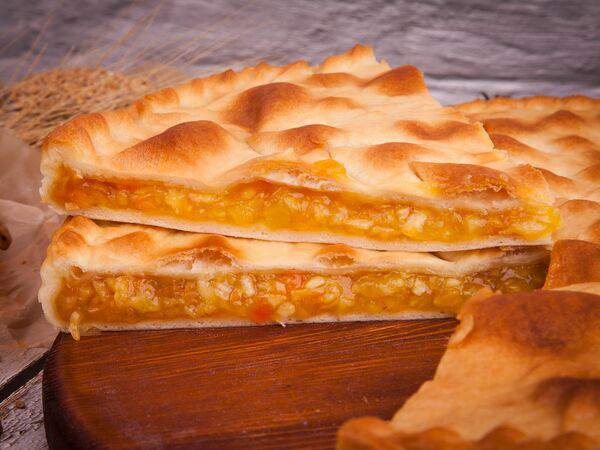 Осетинские пироги и пицца - Сдобный пирог с яблоком и корицей