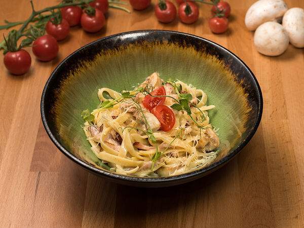 Delimeal Food Factory - С ветчиной и грибами