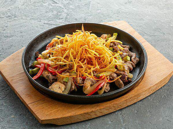 Jager restopub - Мясное ассорти с картофелем пай