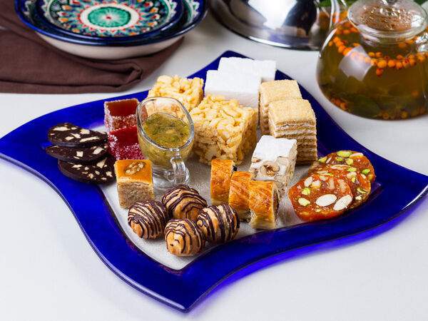 Ресторан Пашмир - Ассорти из восточных сладостей