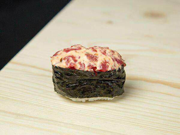 Аригато - Гункан спайси с тунцом