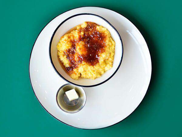 Игрушки - Каша пшенная на соевом молоке с тыквой и джемом из инжира