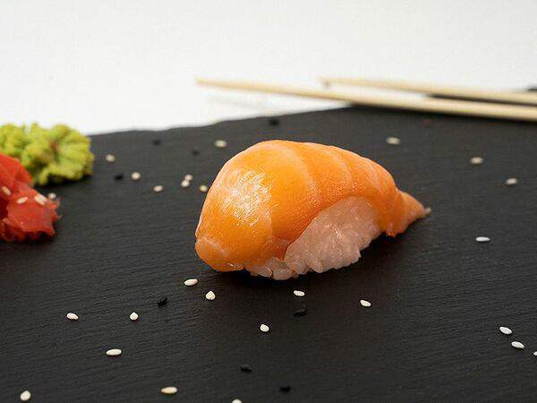 Kioto - Суши с лососем