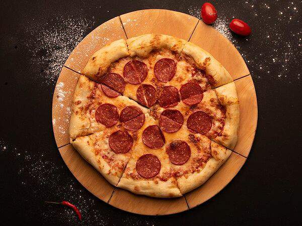 Steklo Grill & Bar - Пицца Пепперони