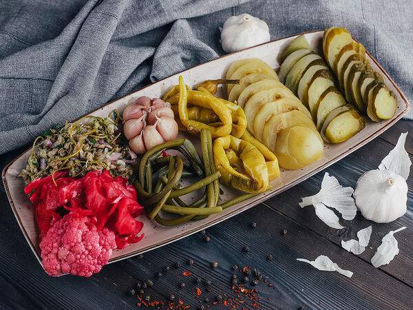 Rustaveli - Букет маринованных овощей