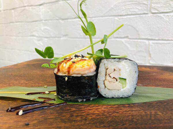 Дон Хуан - Ролл Запеченный с курицей