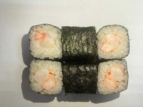 Время вкусных путешествий - Мини-ролл Маки с тигровой креветкой