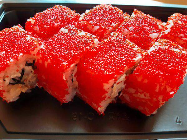 Sushic - Фирменные роллы Red