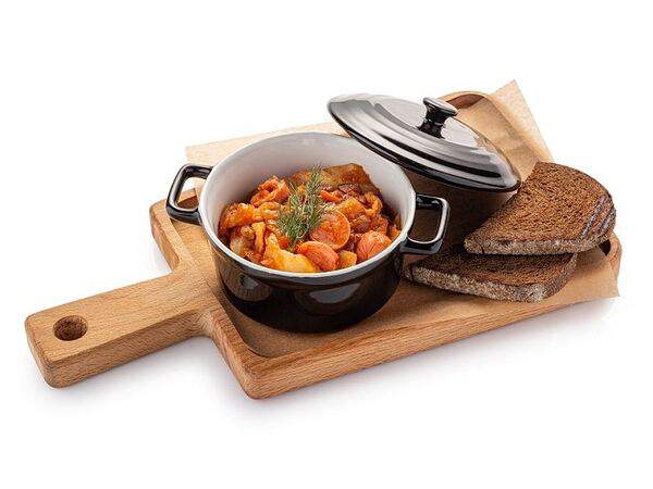 Шоколадница - Тушеная капуста с сосисками в томатном соусе