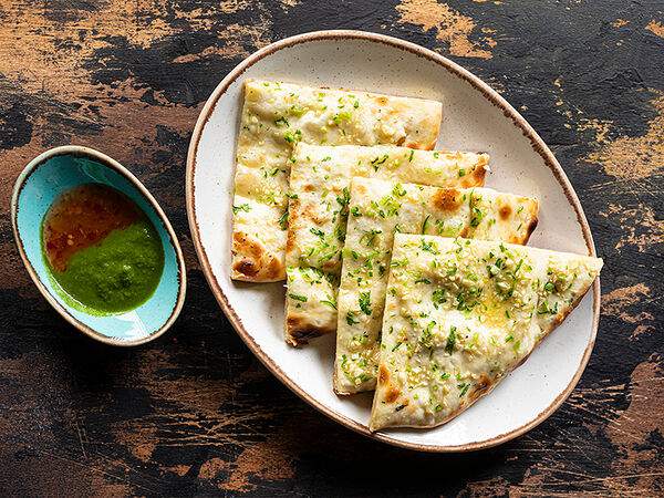 Чайхона №1 Тимура Ланского - Чиз гарлик наан