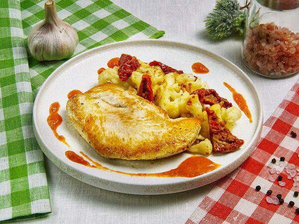 Burrata - Филе индейки с цветной капустой