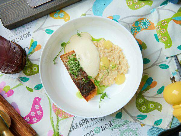 Сахара не надо - Лосось с муссом из лимонного сорго