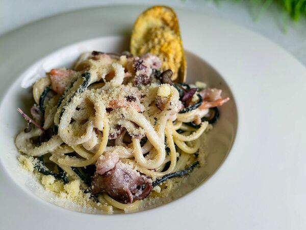 Барин Сметанин - Паста неро с морепродуктами