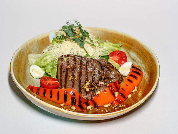 Ghetto - Салат с телятиной и болгарским перцем