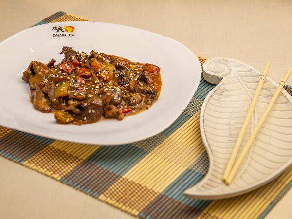 Kong Fu - Говядина с перцем в соевом соусе