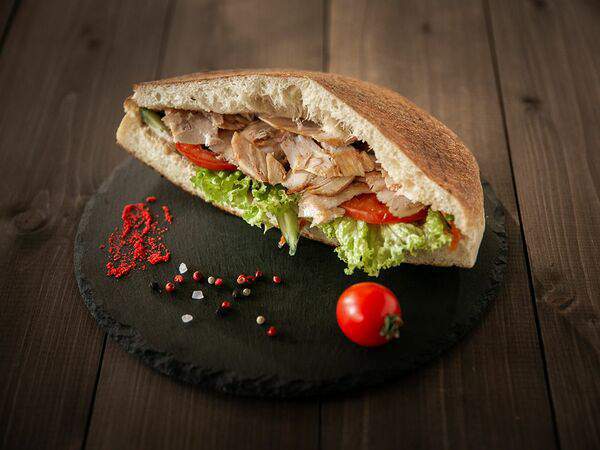 Kebab house - Шаурма в толстом лаваше