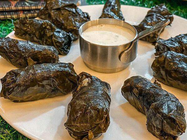 Garage - Долма из винoградных листьев