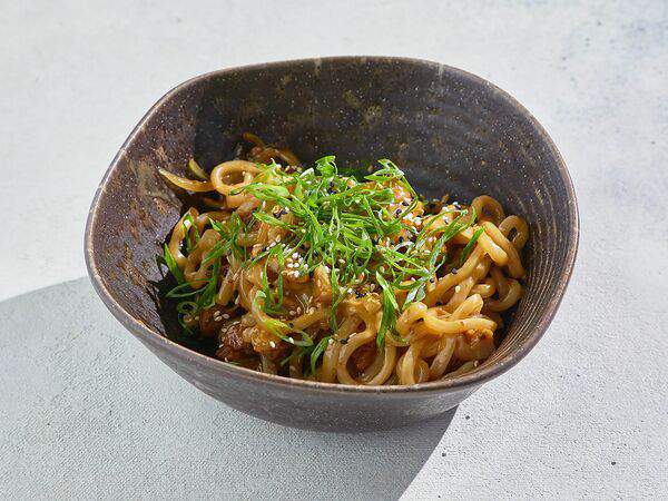 SUSHITO - Лапша с томлёной свининой чашу