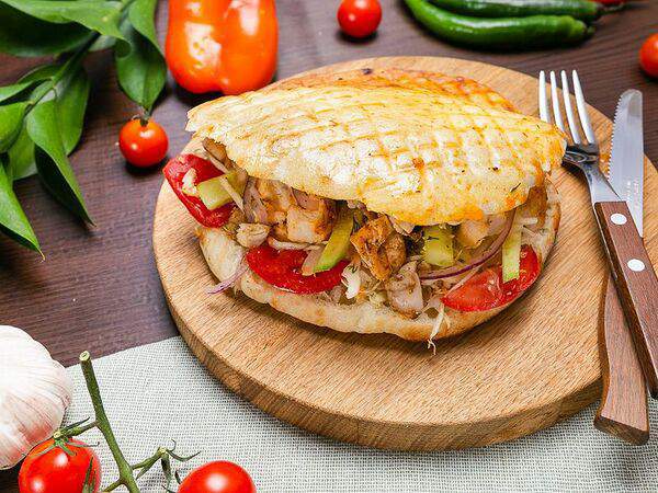 Мангал сити - Шаурма в пите с курицей