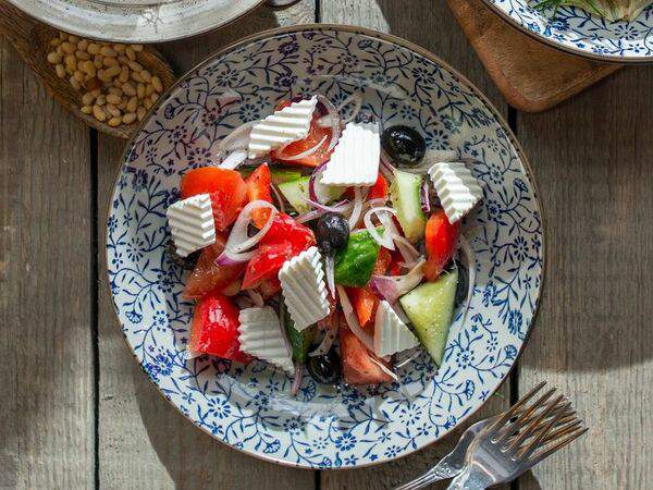 ХочуПури - Лёгкий овощной салат с сыром фета